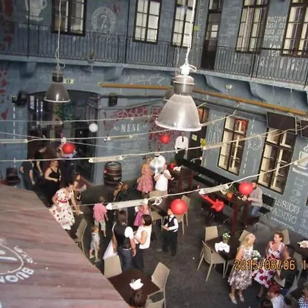 Kiraly Street * ブダペスト