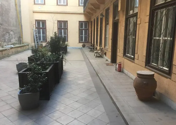 Kiraly Street Appartement